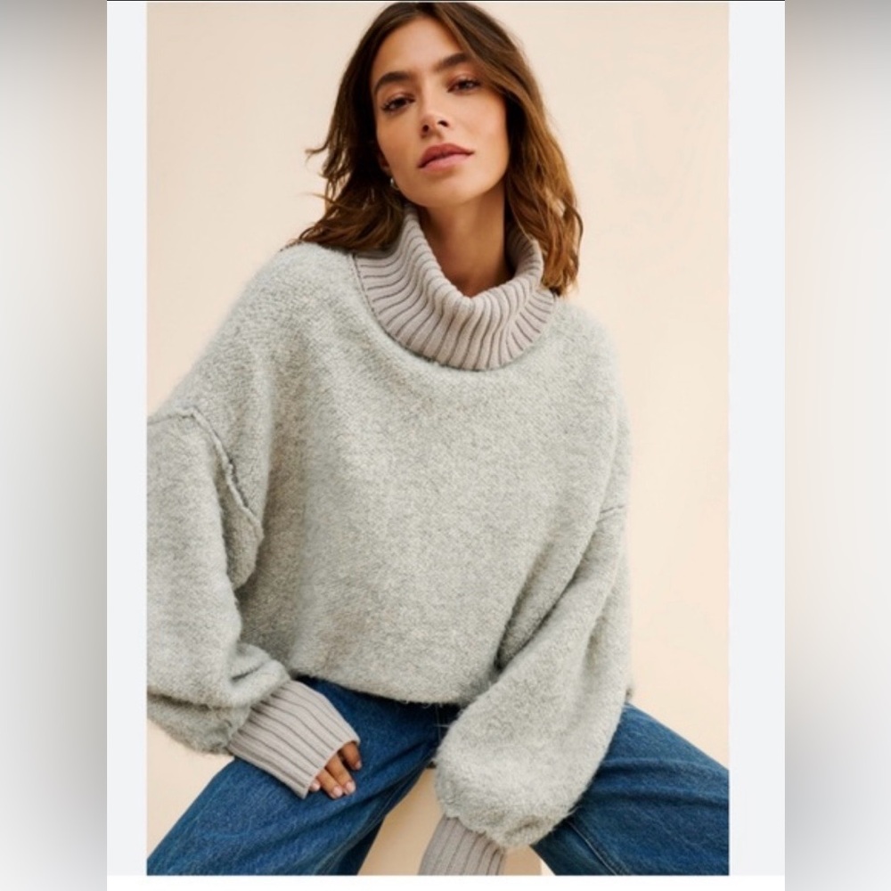 Free People Milo Pullover Sweater. Size S. Good condition